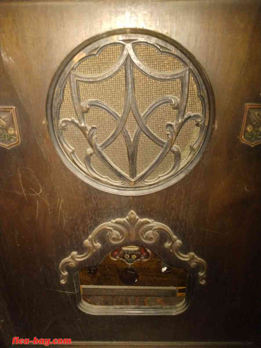 1928 Spartan case radio - Advance, Indiana - FleaMarketBay