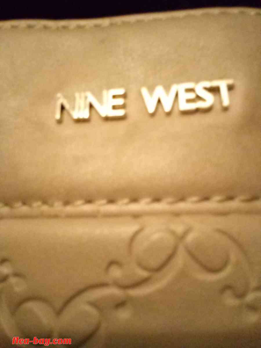 Nine West Purse - Portland, Oregon - FleaMarketBay