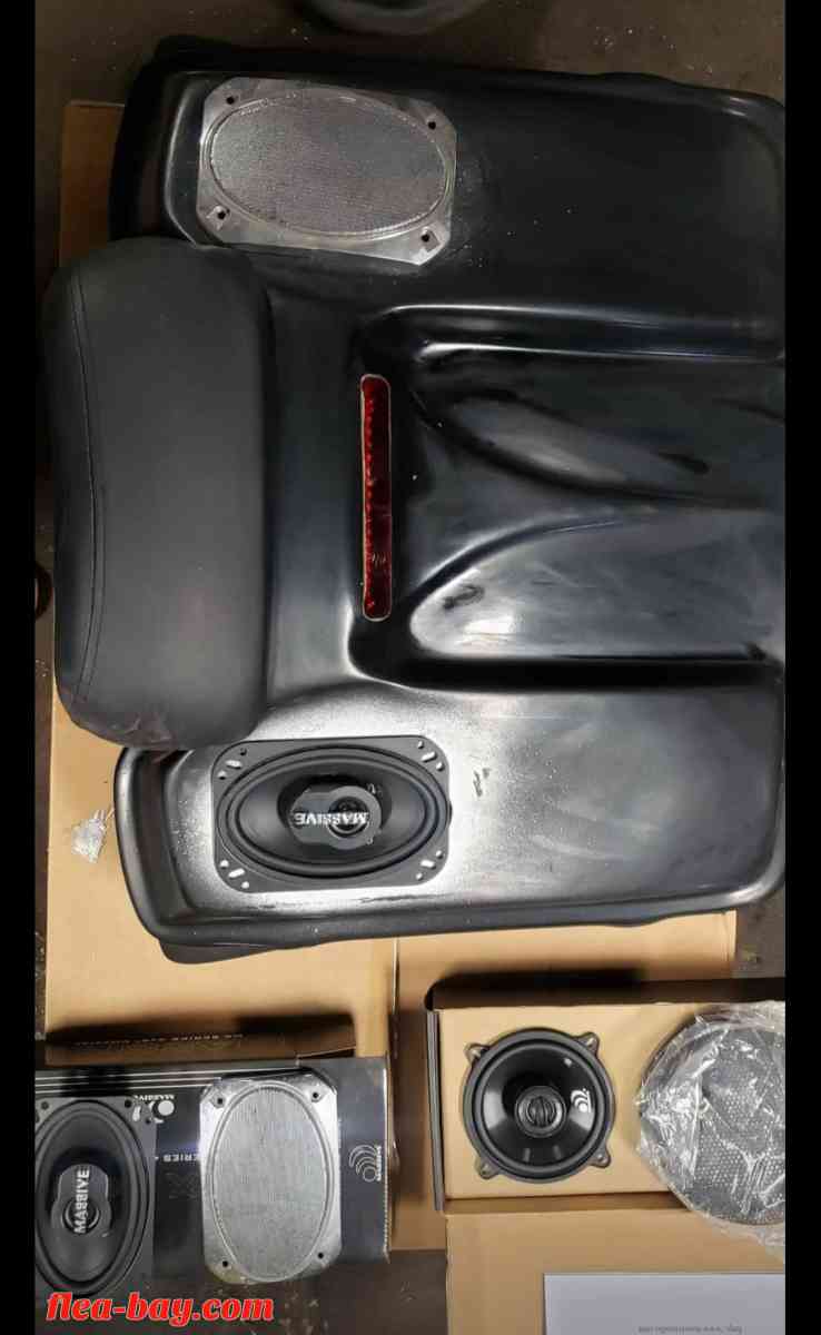 Harley Davidson fiberglass touring pack - Indianapolis, Indiana - FleaMarketBay