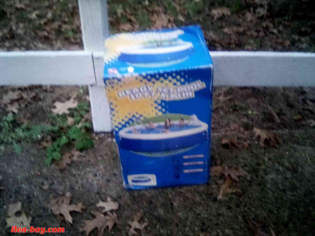 swimming pool - Sanford, Maine - FleaMarketBay