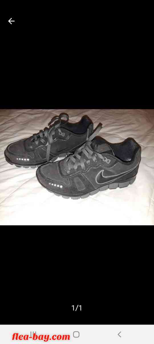 women's Nike Air 8 - Lakeland, Florida