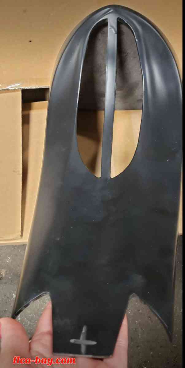 Harley Davidson chin spoiler for touring models - Indianapolis, Indiana - FleaMarketBay