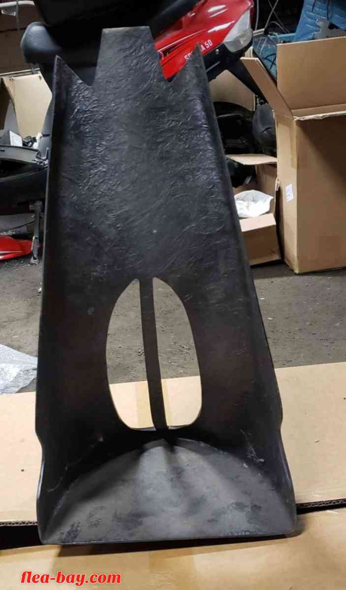 Harley Davidson chin spoiler for touring models - Indianapolis, Indiana - FleaMarketBay