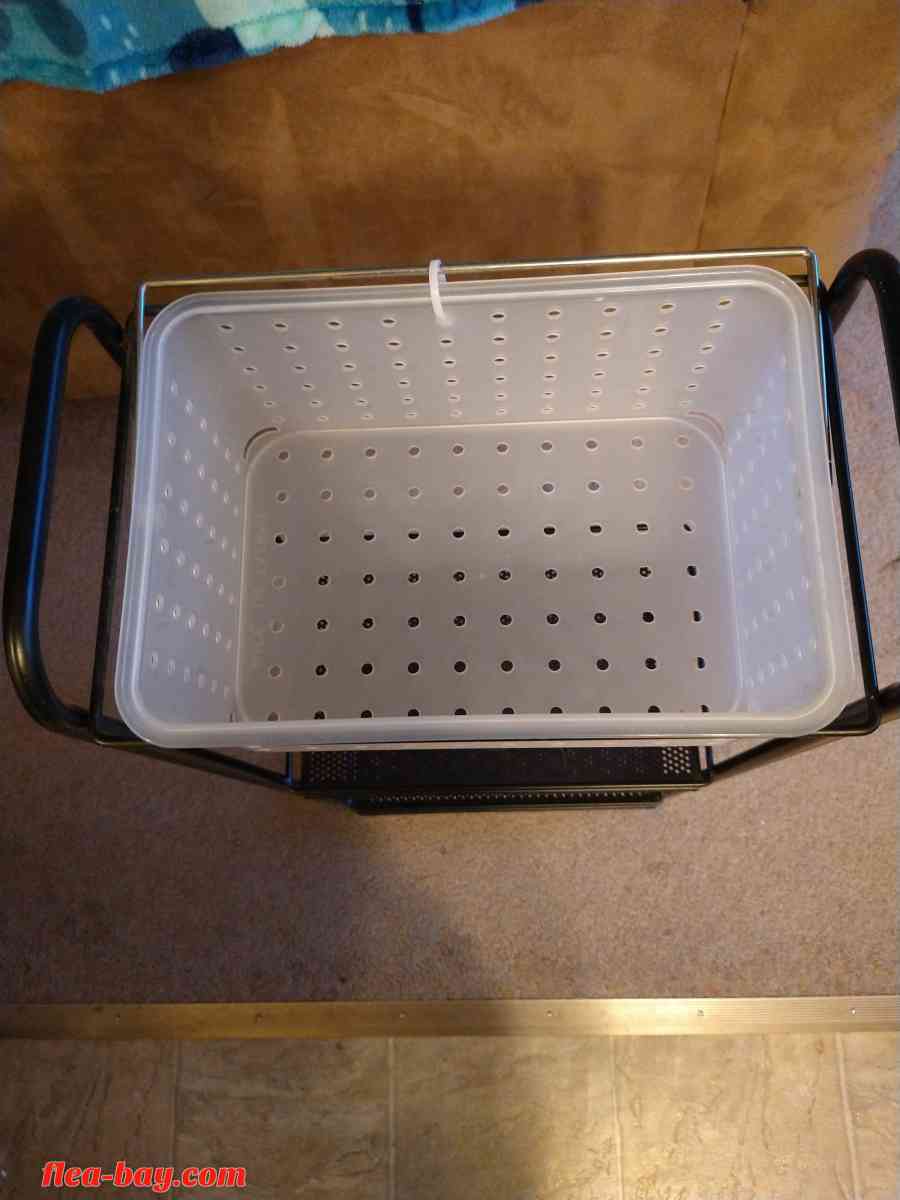 small three tiered shelf - Livermore, California - FleaMarketBay