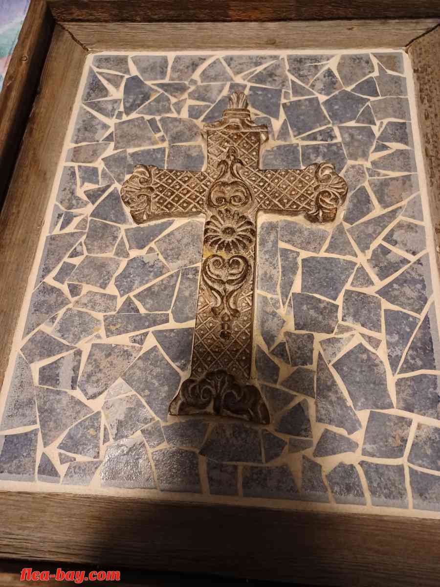 mosaic crossed "Abel" - San Antonio, Texas - FleaMarketBay
