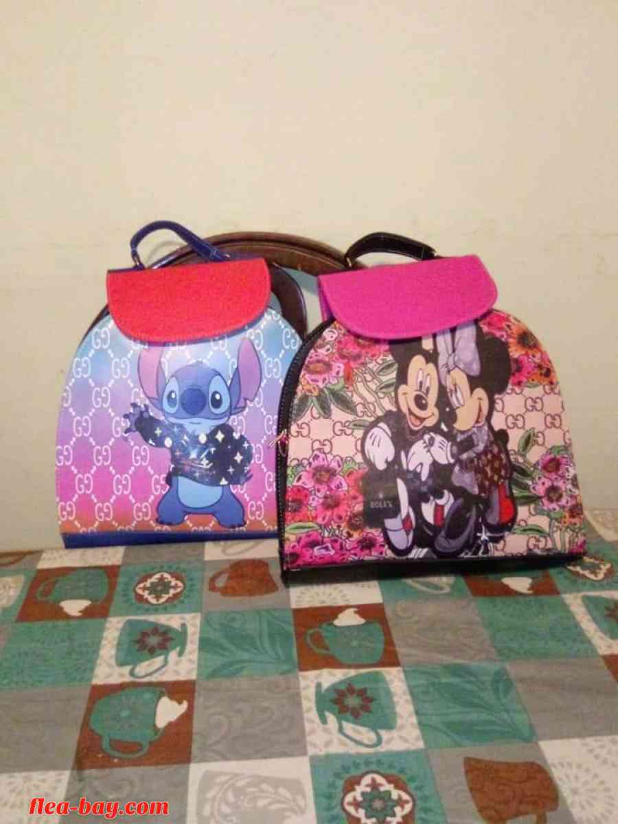 purses and bagpacks - Charlotte, North Carolina - FleaMarketBay