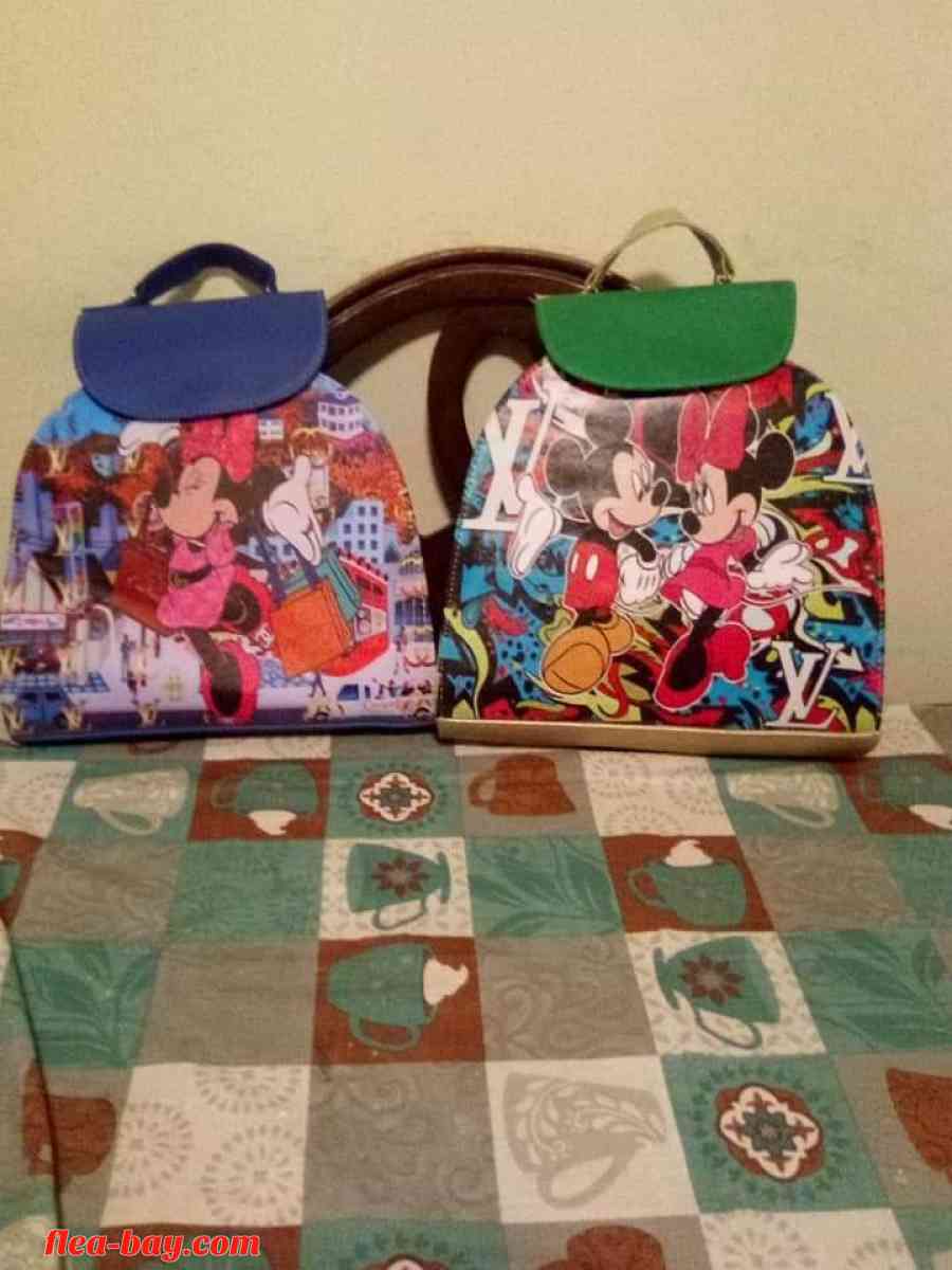 purses and bagpacks - Charlotte, North Carolina