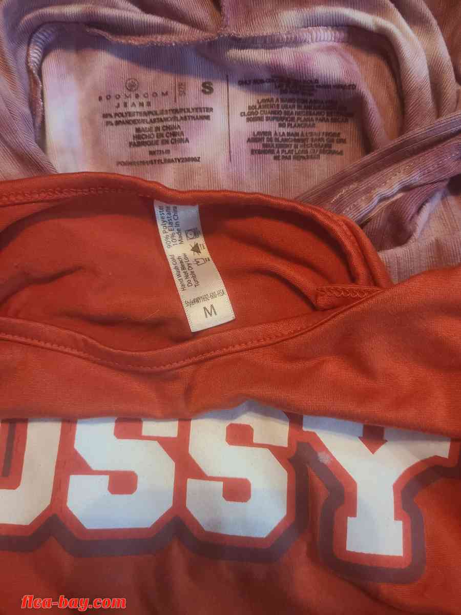 2 junior girl's crop tops - Columbus, Ohio - FleaMarketBay