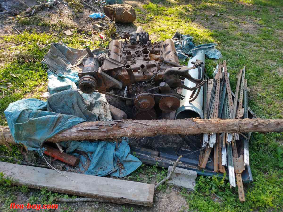 1968 Oldsmobile motor - Bonne Terre, Missouri - FleaMarketBay