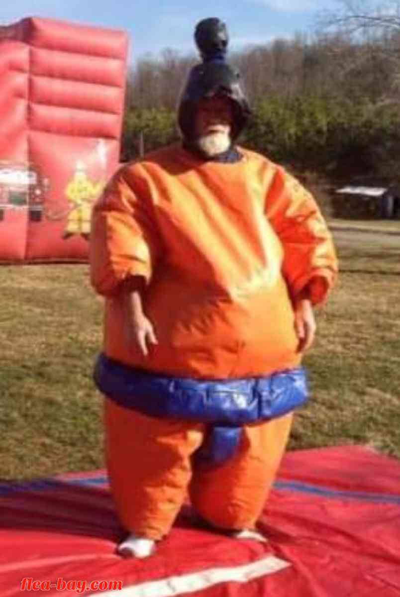 oversize sumo wrestling suites with accessories - Gallipolis, Ohio - FleaMarketBay