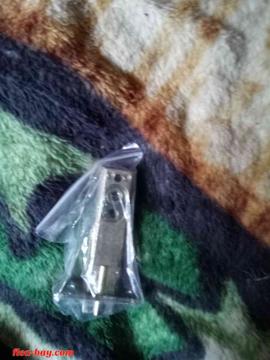 COMBINATION PUSH BUTTON SECURITY LOCK - Tacoma, Washington - FleaMarketBay