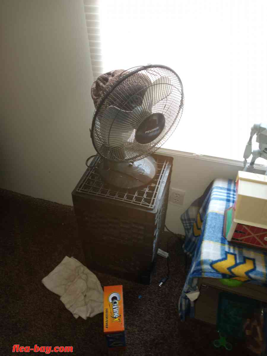 house fans - Fayetteville, North Carolina - FleaMarketBay