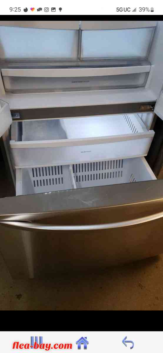 22 Cu. Ft. Large Capacity 30" Wide 3-Door French Door Refrig - Mason, Michigan - FleaMarketBay