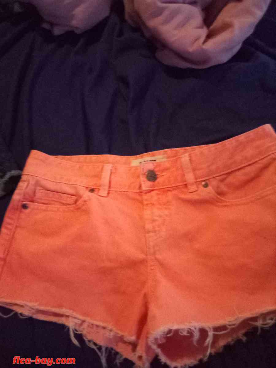 Victoria secret shorts - Bessemer City, North Carolina