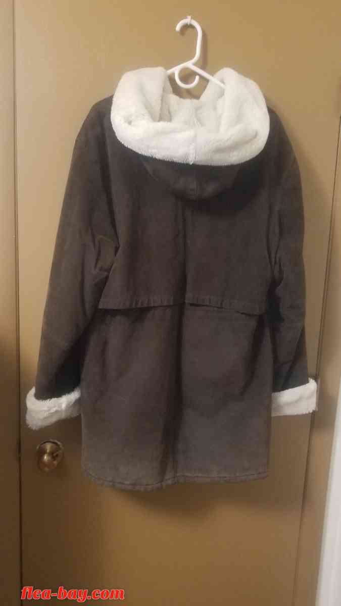 women's XL Suede Winter Coat - Meeker, Colorado - FleaMarketBay