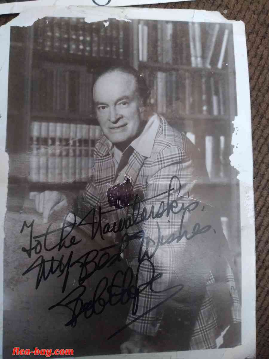 Autograph of Bob hope real deal not fake
