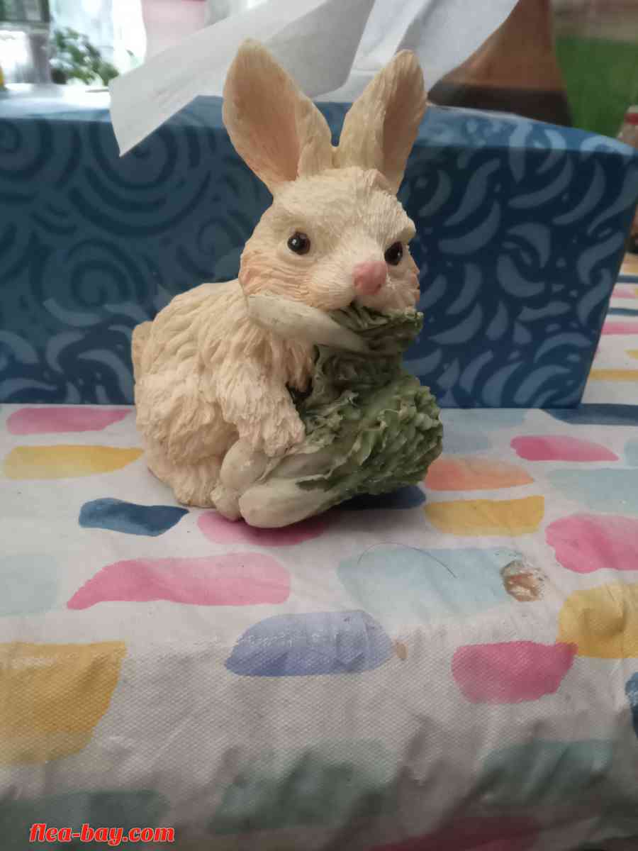 Nik Nak (Ceramic Handpainted Bunny) - Rochester, New York