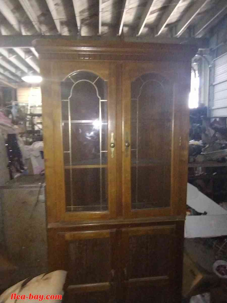 corner china cabinet - Vanderbilt, Texas