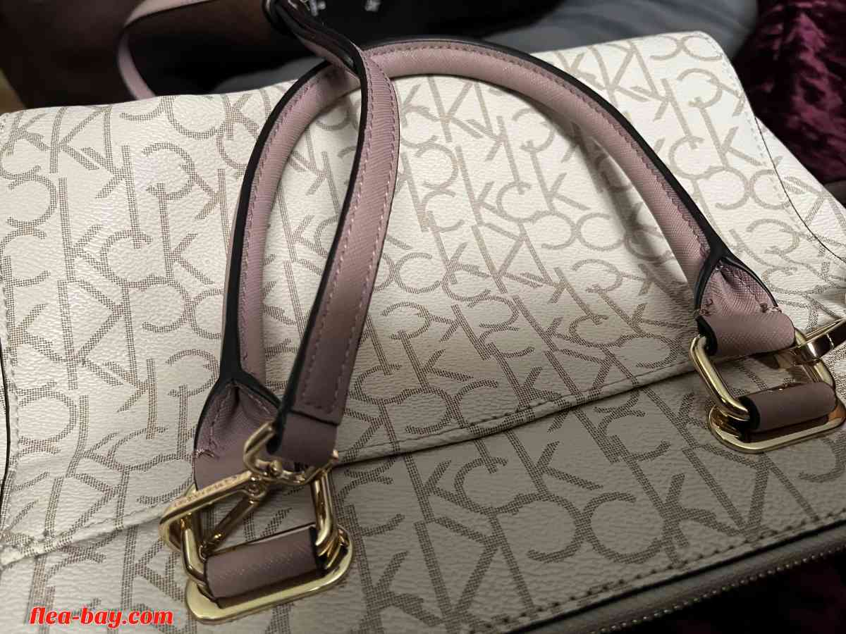 Name brand shoes and handbag - Atlanta, Georgia - FleaMarketBay