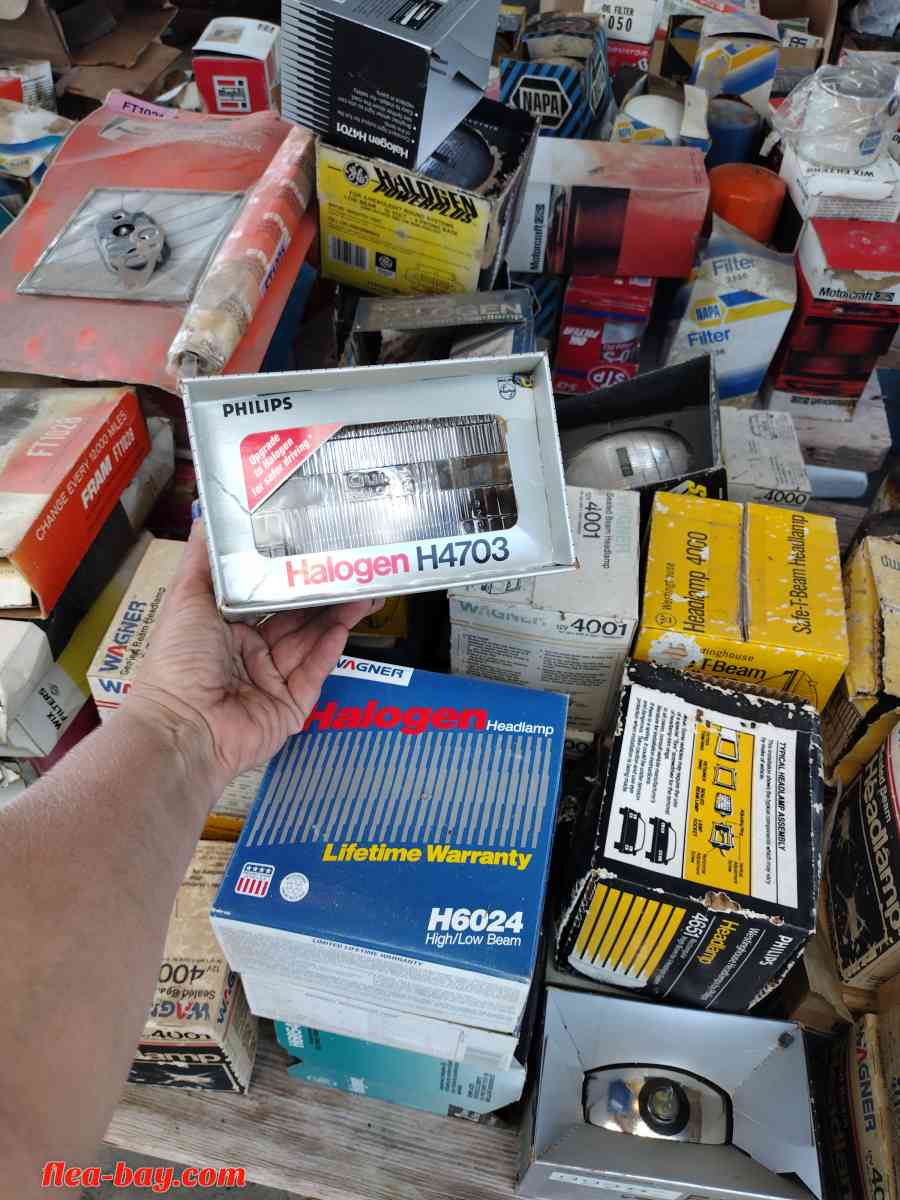 man stuff - Vanderbilt, Texas - FleaMarketBay