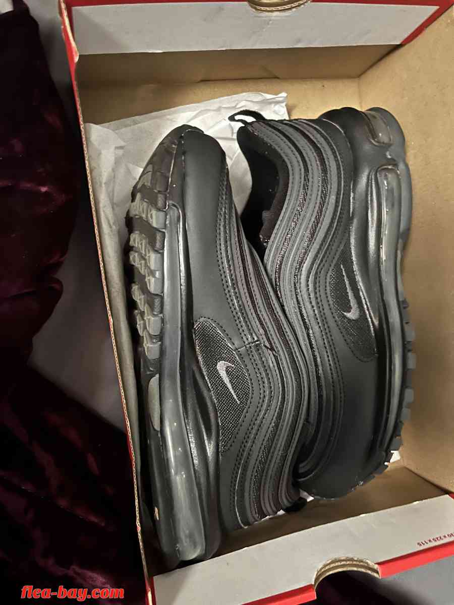 Name brand shoes and handbag - Atlanta, Georgia - FleaMarketBay