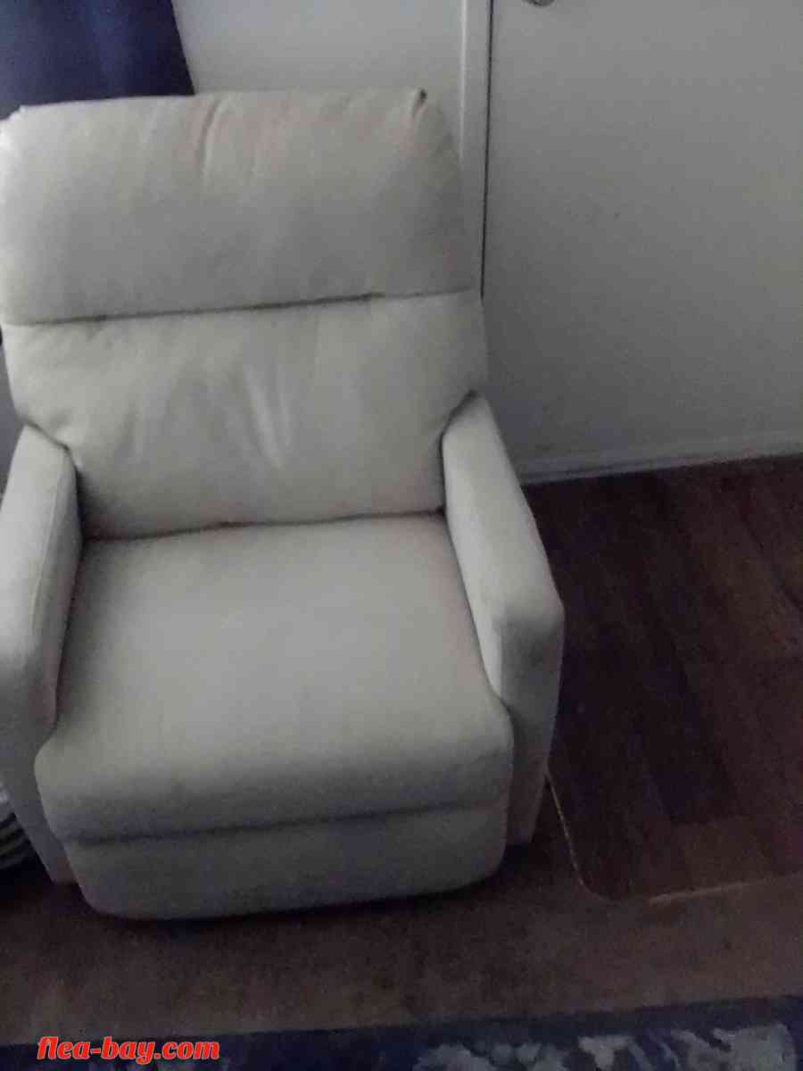 Recliner Chair