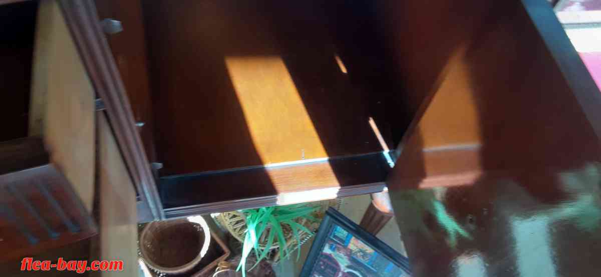 beautifully restored 1930s buffet - Kankakee, Illinois - FleaMarketBay