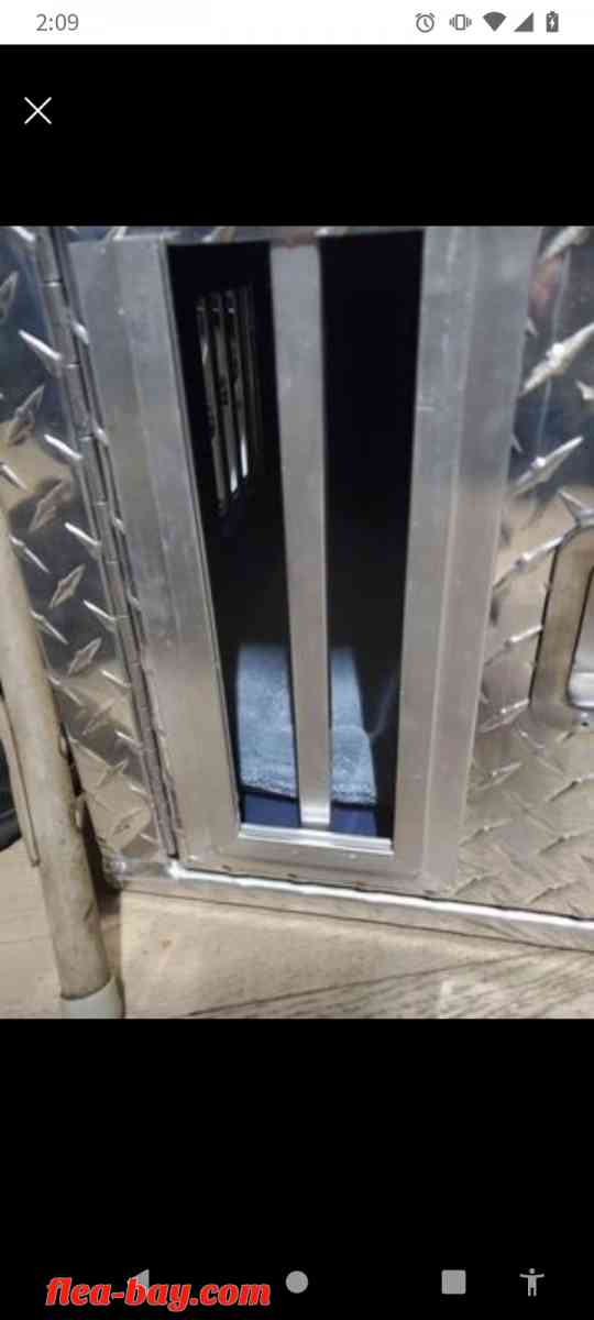 dog box - Ashland, Kentucky - FleaMarketBay