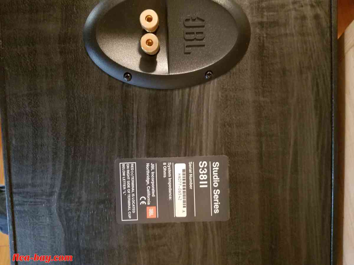 Speakers(non powered) - Accord, New York - FleaMarketBay