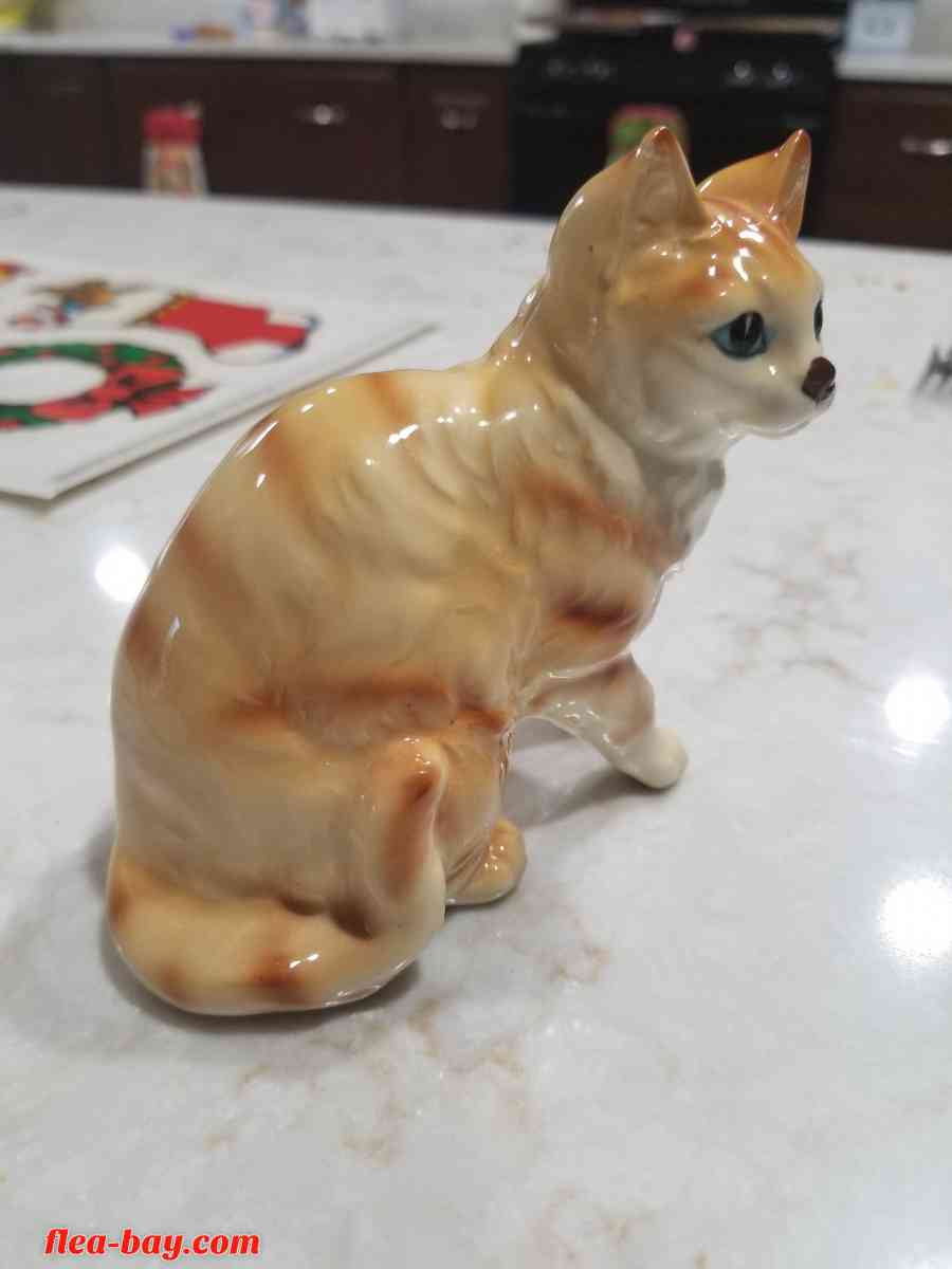 Vintage Cat Figure 4" Tall  Made in Japan Numbered 1559 Home - Hobart, Indiana - FleaMarketBay