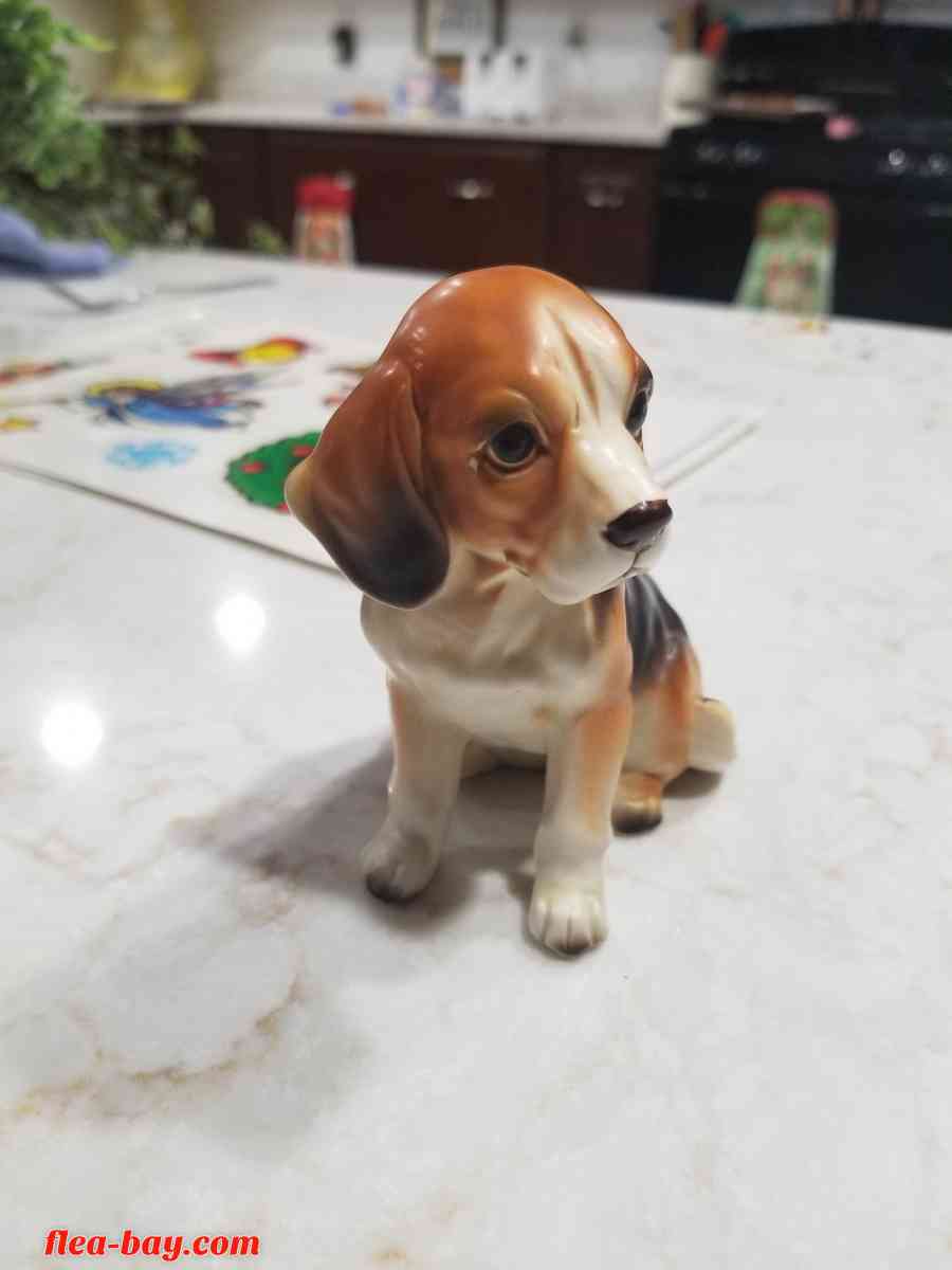 Vintage Dog Beagle Figure 4" Tall Made in Japan Free Shippin - Hobart, Indiana - FleaMarketBay