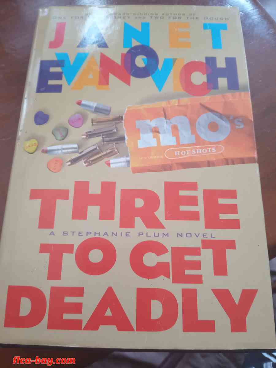 Stephanie Plum (Janet Evanovich Three To Get Deadly)