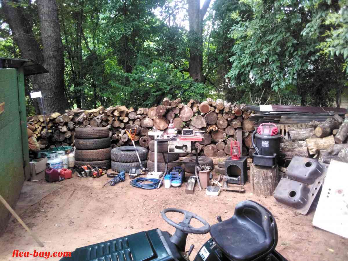 riding lawn mower, saws ,self propel lawn mower shop vac - Rutherfordton, North Carolina - FleaMarketBay