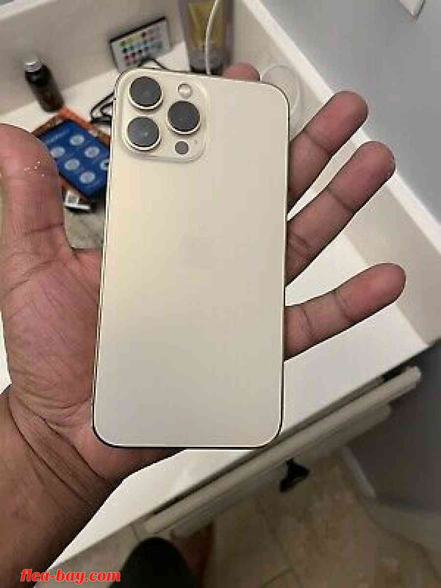 iphone 13pro max - Bear, Delaware - FleaMarketBay