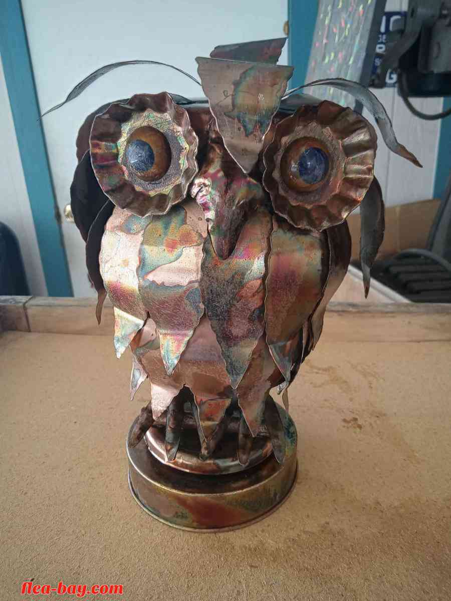 Vintage Owl Music Box - Phelan, California