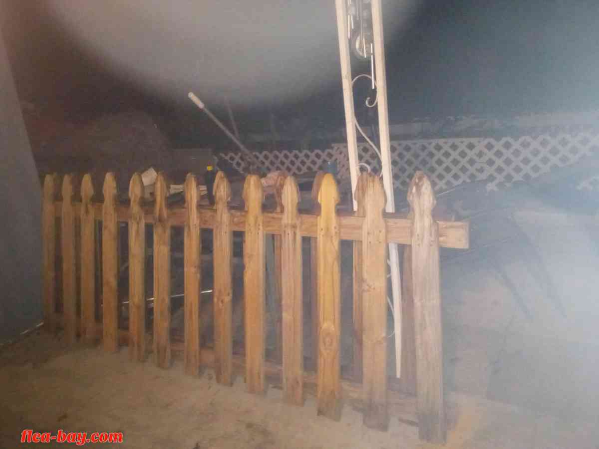 gothic wooden pickets for fence 8 ft. wide by 4 ft high - Hudson, Florida - FleaMarketBay