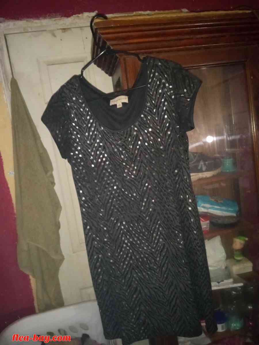 dress - Summerfield, Florida