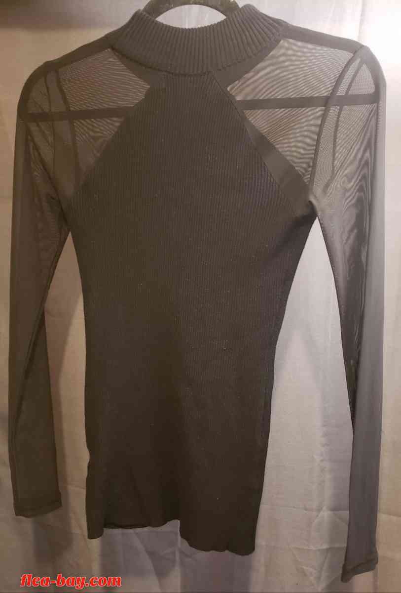 Women's Sweater - Dunkirk, Indiana - FleaMarketBay