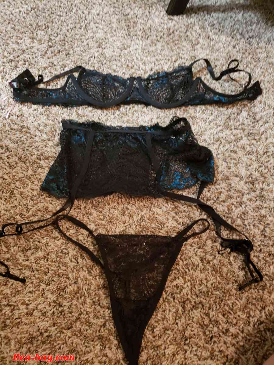 Womans langerie (NEVER WORN) - Bowling Green, Kentucky