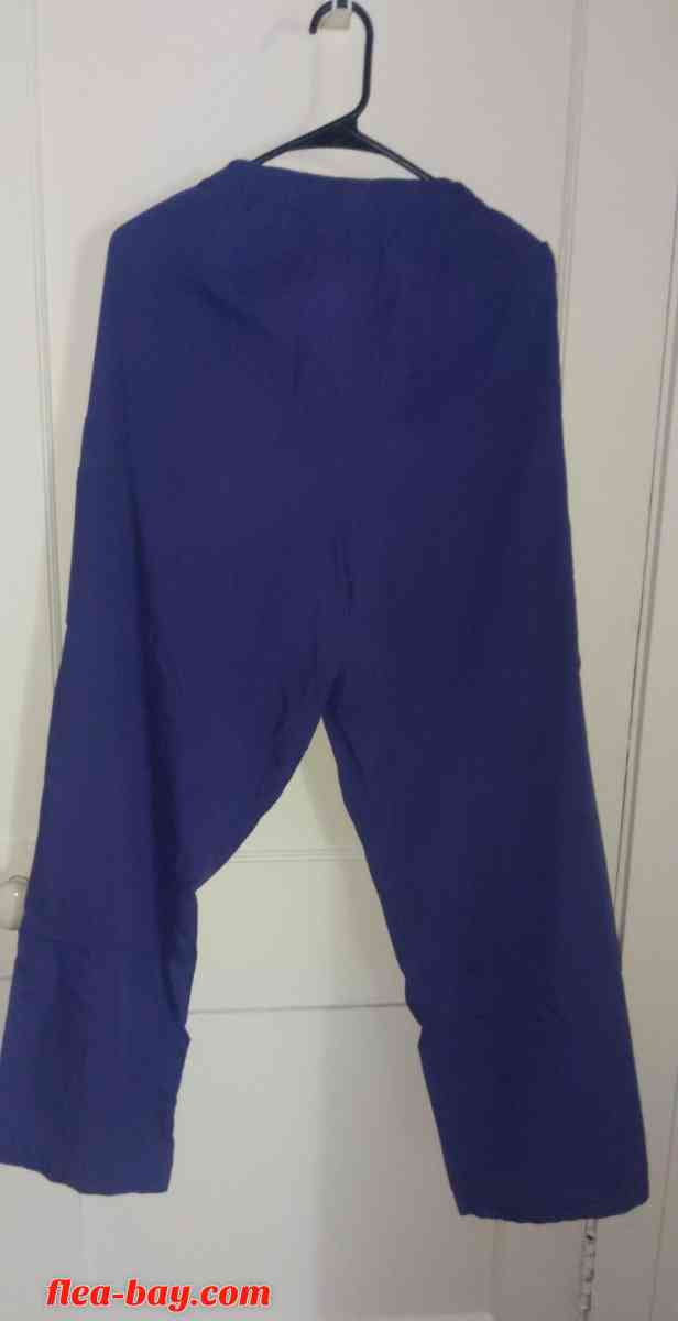 Men's Scrubs. - Rockford, Illinois - FleaMarketBay