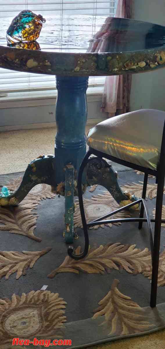 Ocean resin table - Cushing, Oklahoma - FleaMarketBay