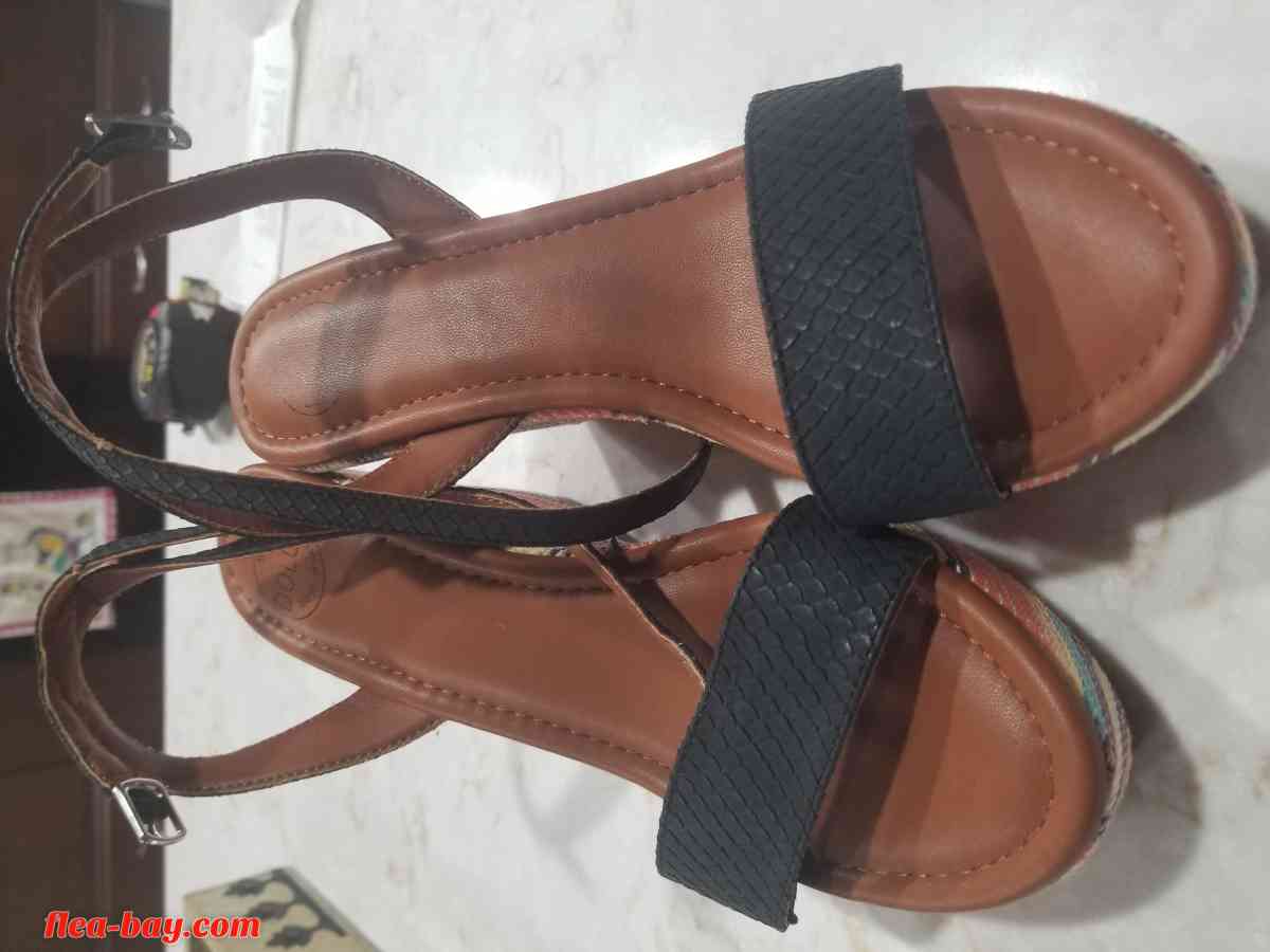 Women's Dolce Mojo Moxy size 8 Open Toe Wedges Footwear Shoe - Hobart, Indiana - FleaMarketBay