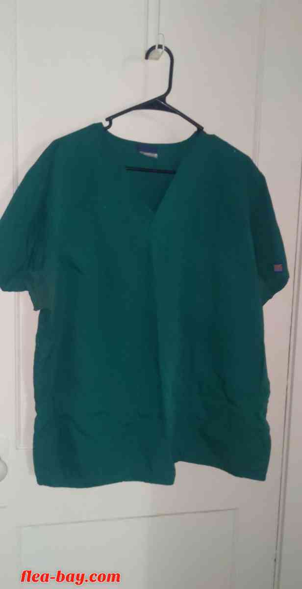 Men's Scrubs. - Rockford, Illinois