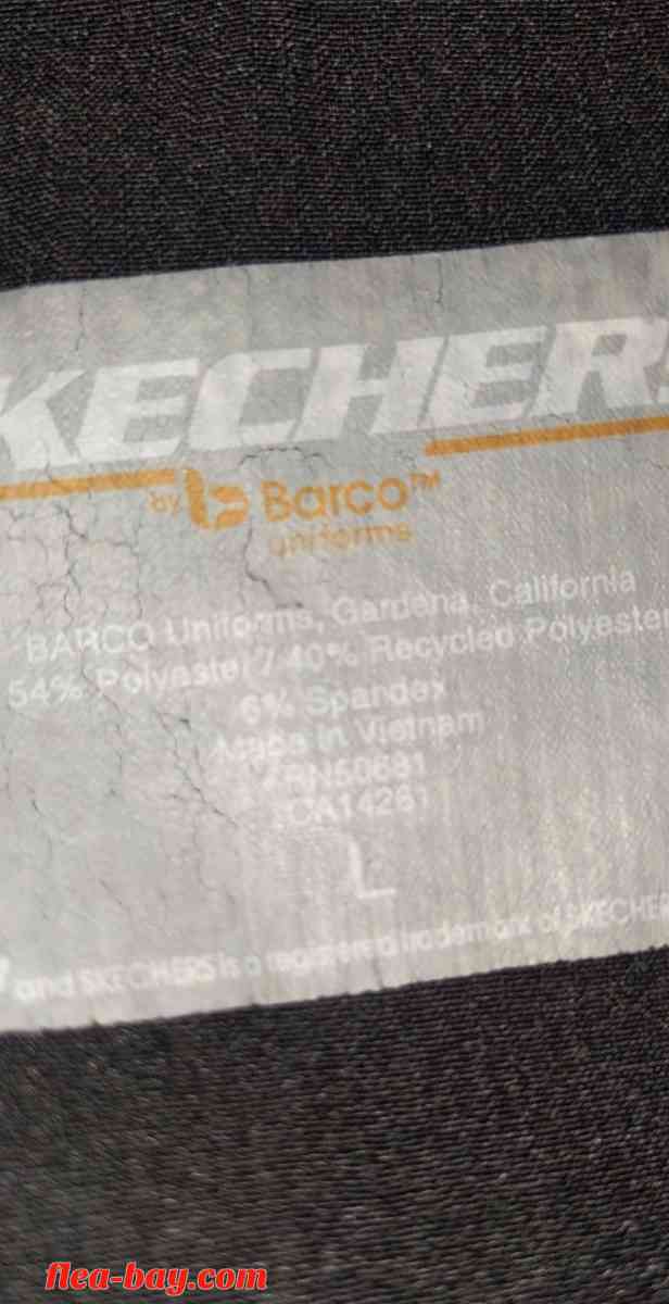 Women's scrub top - Rockford, Illinois - FleaMarketBay