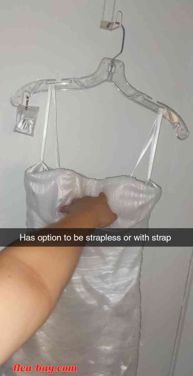 Wedding Dress. - Rockford, Illinois - FleaMarketBay