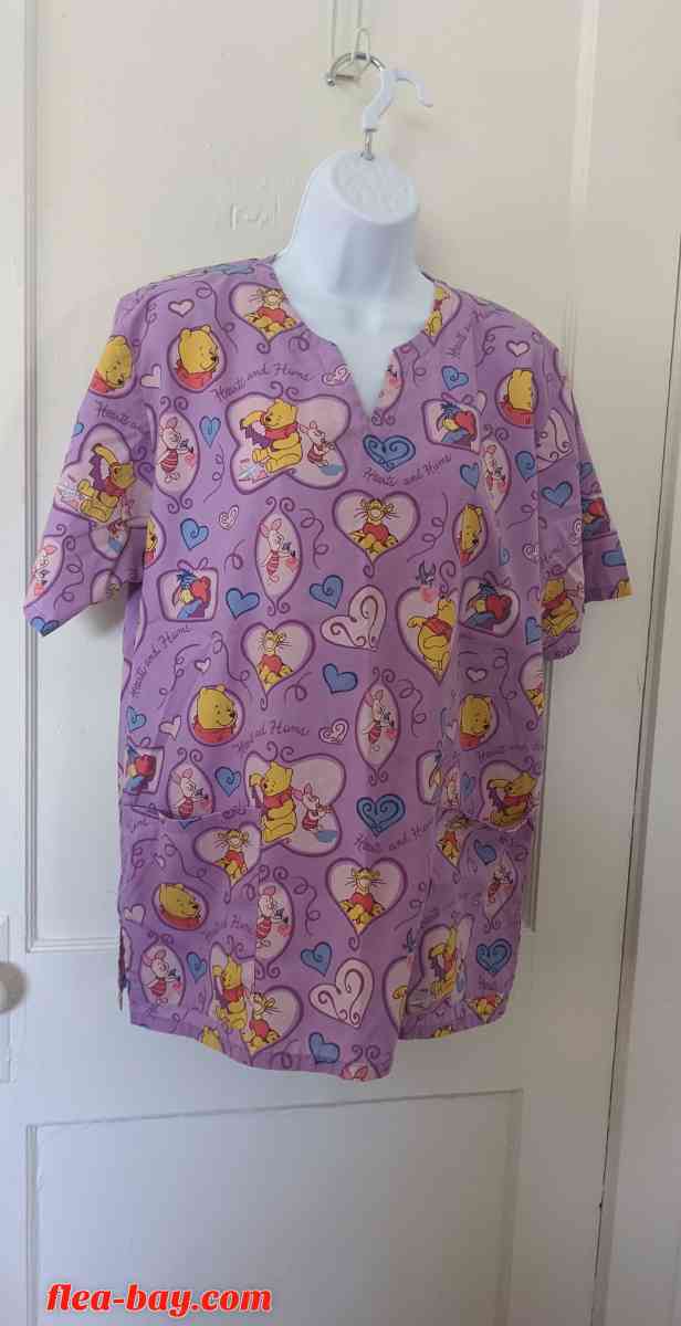 Women's scrub top. - Rockford, Illinois