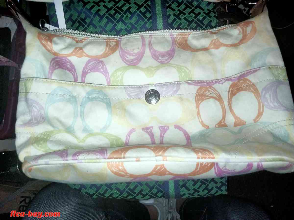 COACH PURSE - Cleburne, Texas