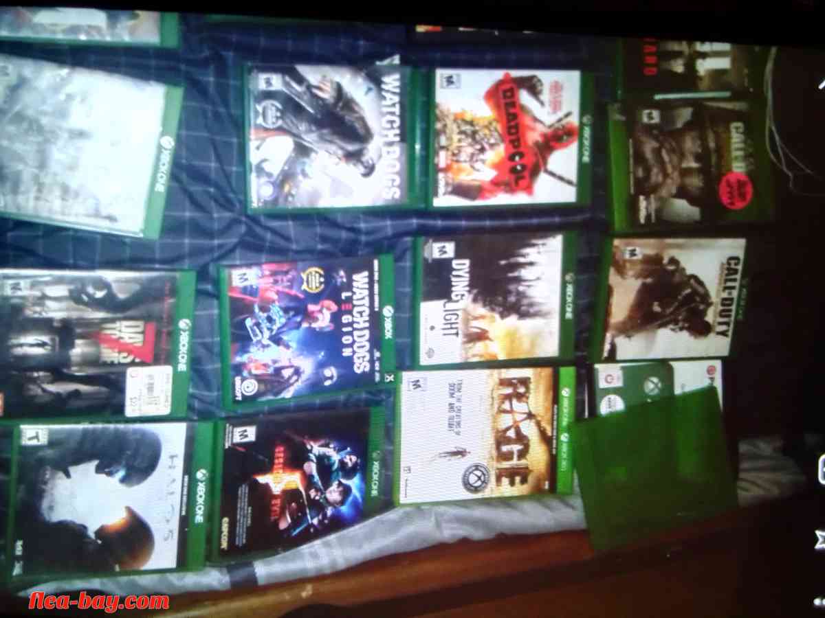 33 different Xbox one games - Morrow, Ohio - FleaMarketBay