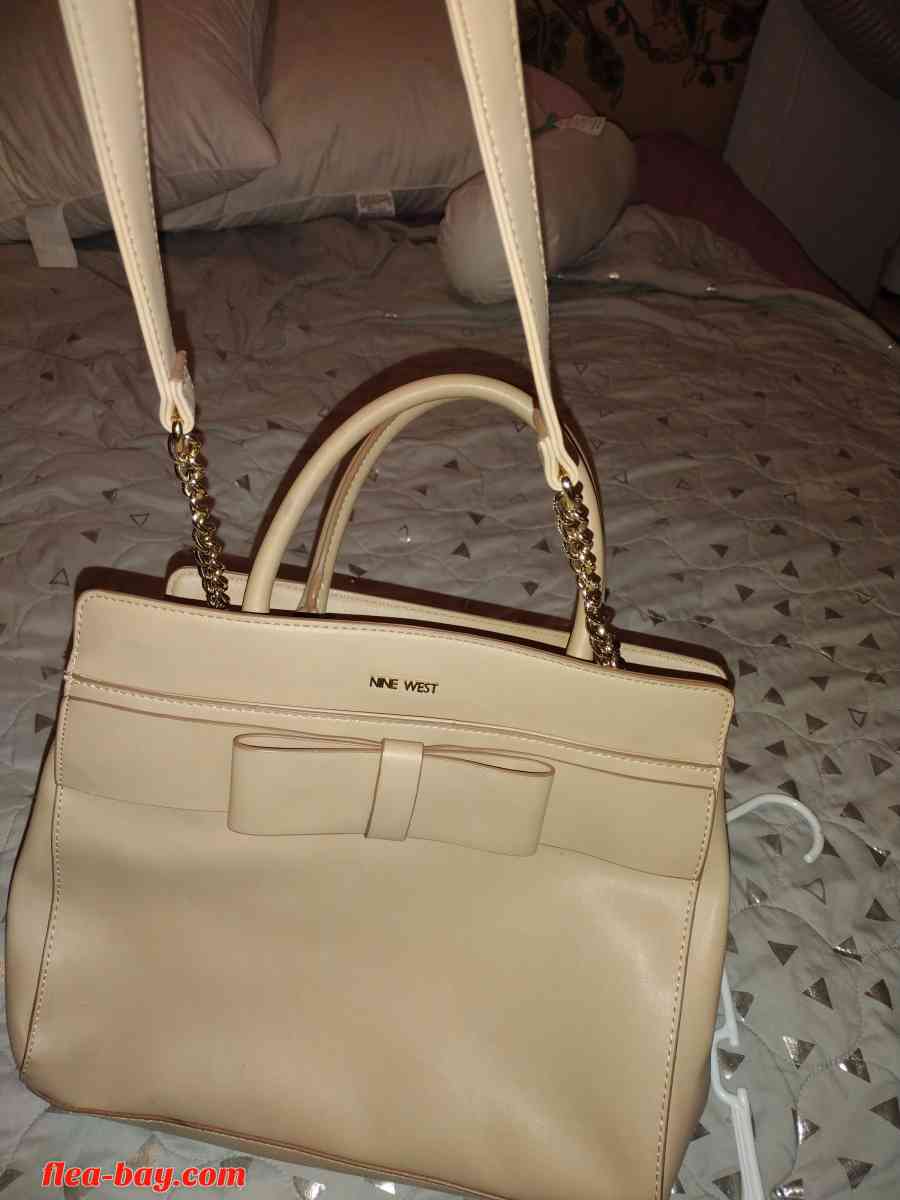 nine west beige handbag - Hemet, California - FleaMarketBay