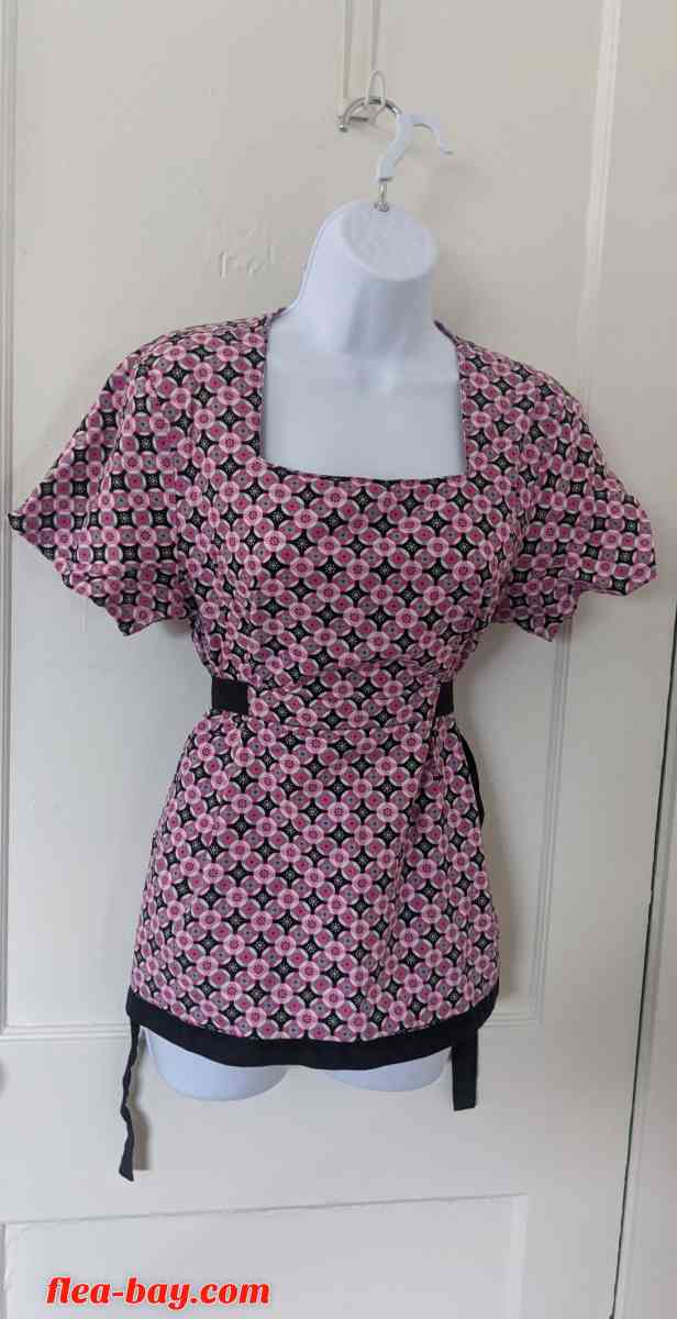 Scrub top - Rockford, Illinois